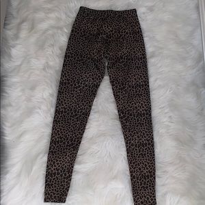 Gianni Bini Leopard leggings